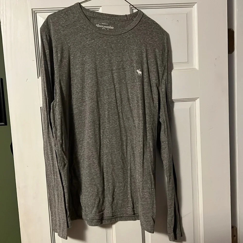 Long sleeve "muscle" T-shirt from Abercrombie & Fitch - Picture 1 of 2